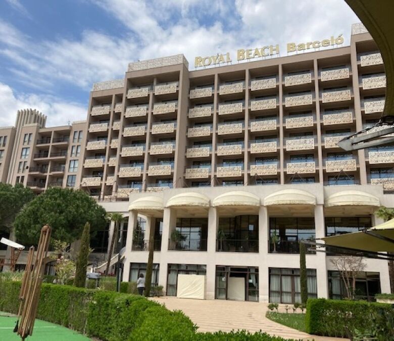 Spacious 67 sq.m. apartment in Sunny Beach, Bulgaria, within the luxurious Barcelo Royal Beach compl.