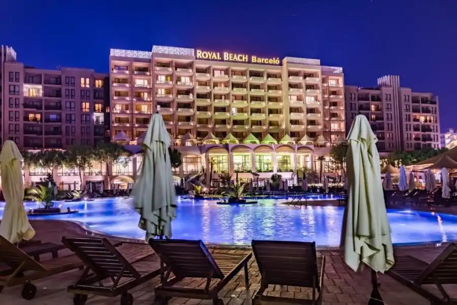 Luxury pool view apartment in Barcelo Royal Beach, Sunny Beach, offering modern amenities and stunni.