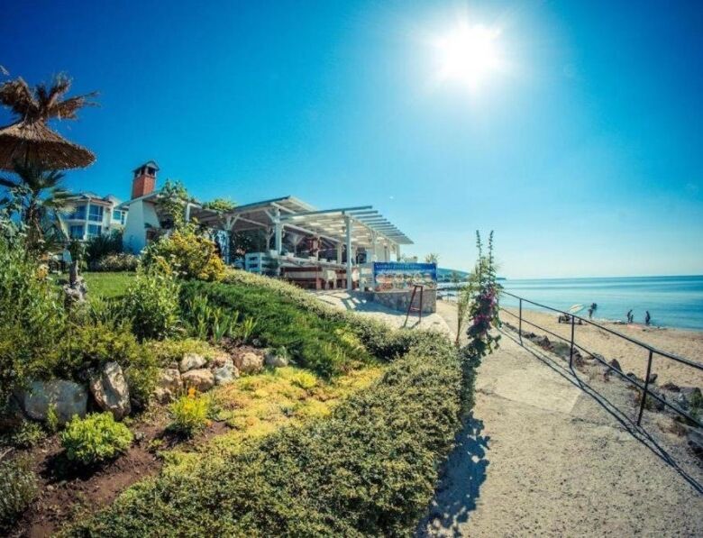 Beautiful sea view apartment near the beach in Sveti Vlas, Bulgaria, with stunning ocean scenery and.