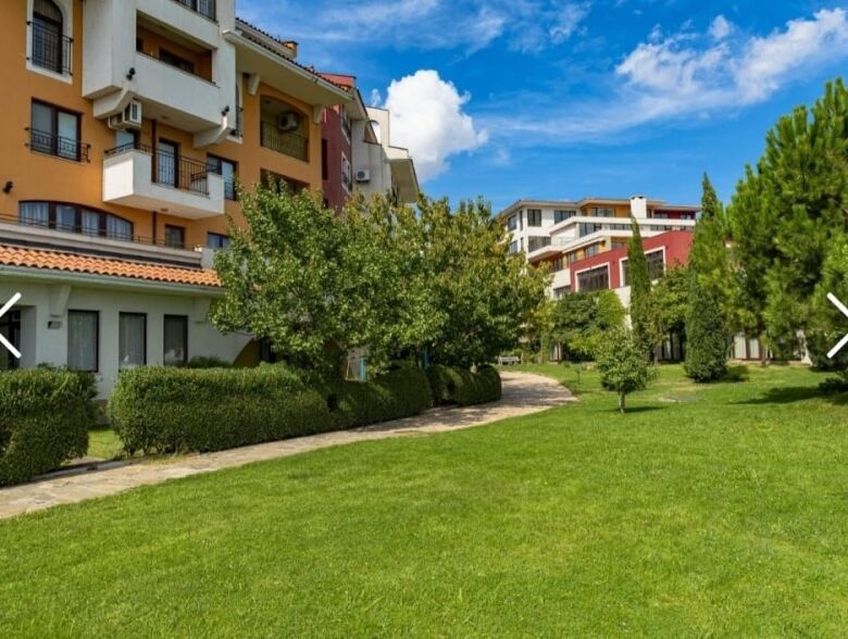 Spacious 1-bedroom sea front apartment with 86 sq.m., 2 balconies, located in Marina Cape, Aheloy.