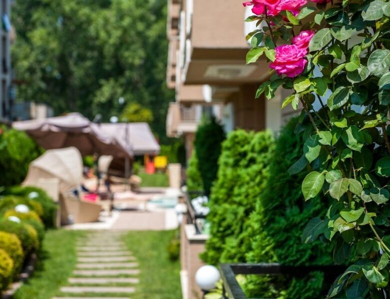 Cozy furnished studio in Dawn Park Deluxe spa complex, Sunny Beach, Bulgaria.