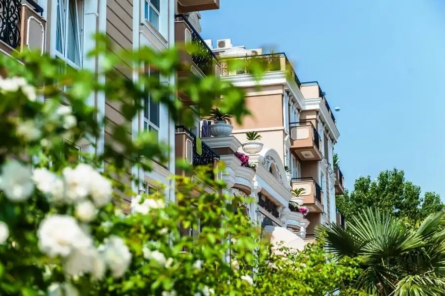 Furnished studio apartment, 29 sq.m., located in Dawn Park Deluxe spa complex in Sunny Beach.