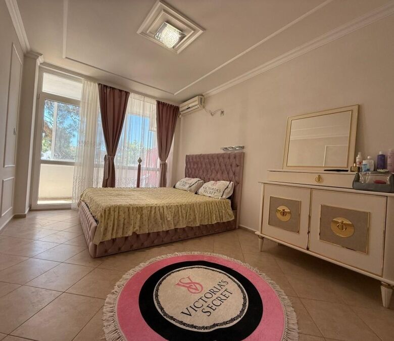 Bright 1-bedroom apartment in Kuban, Sunny Beach, with modern furnishings and spacious layout.