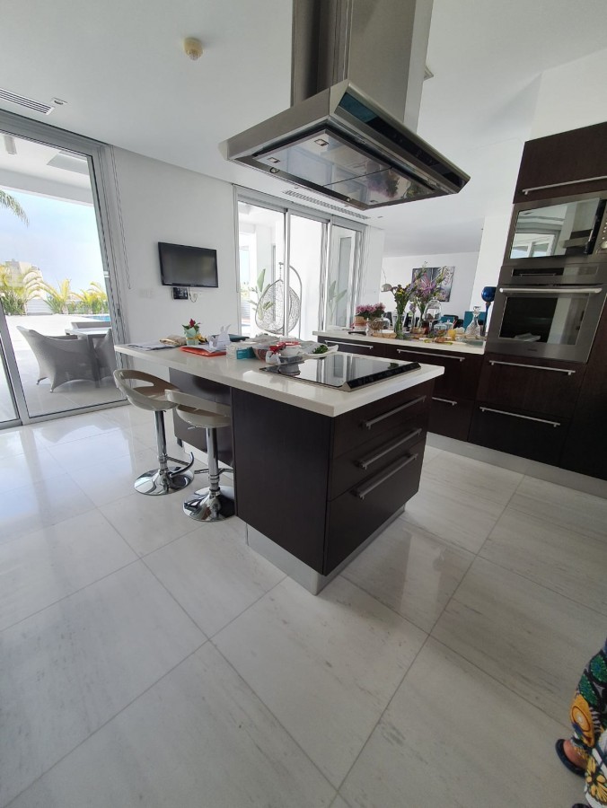 358130-detached-villa-for-sale-in-panthea_full