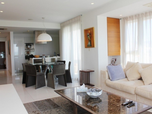 373030 detached villa for sale in select location full