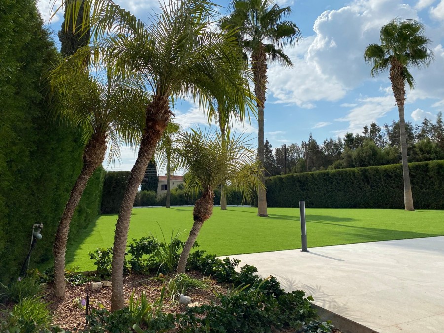 391235-detached-villa-for-sale-in-select-location_full