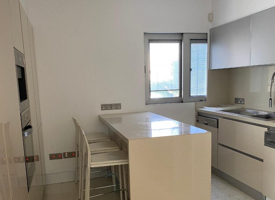 397700-detached-villa-for-sale-in-select-location_full