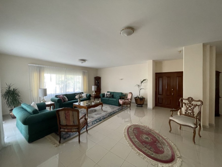 401813-detached-villa-for-sale-in-select-location_full