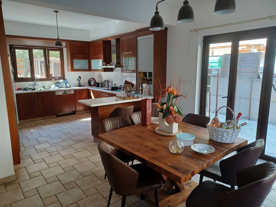 402614-detached-villa-for-sale-in-moniatis_full