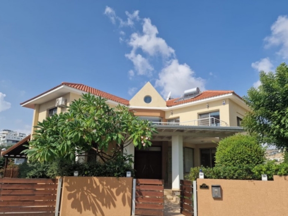 415517 detached villa for sale in panthea full