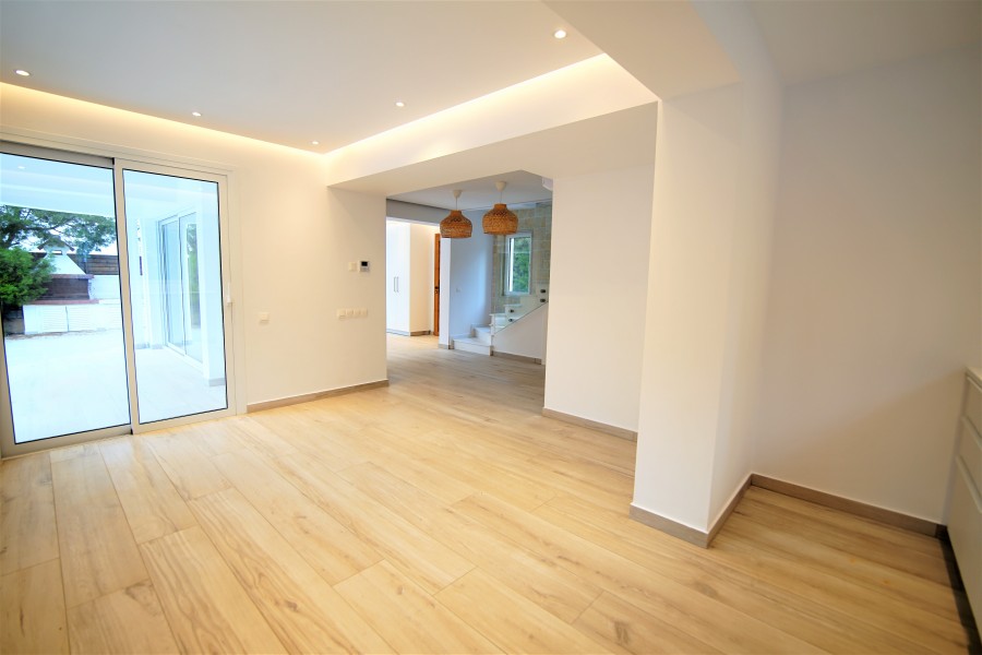 426592-detached-villa-for-sale-in-pegia-st-george_full