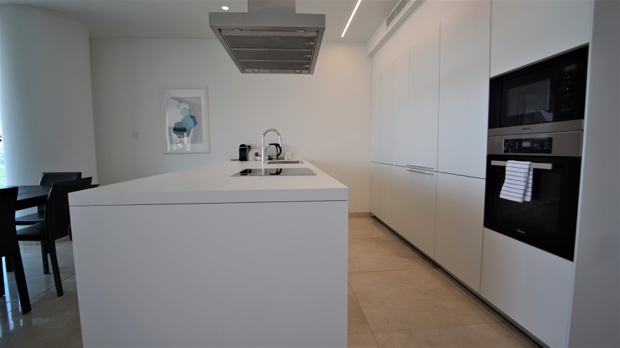 429694-apartment-for-sale-in-nicosia_full