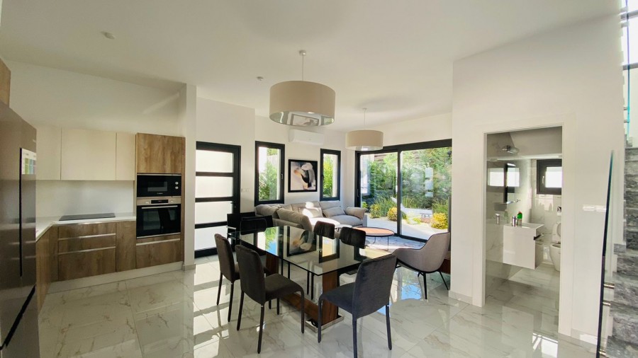 432945-town-house-for-sale-in-potamos-germasogeias_full