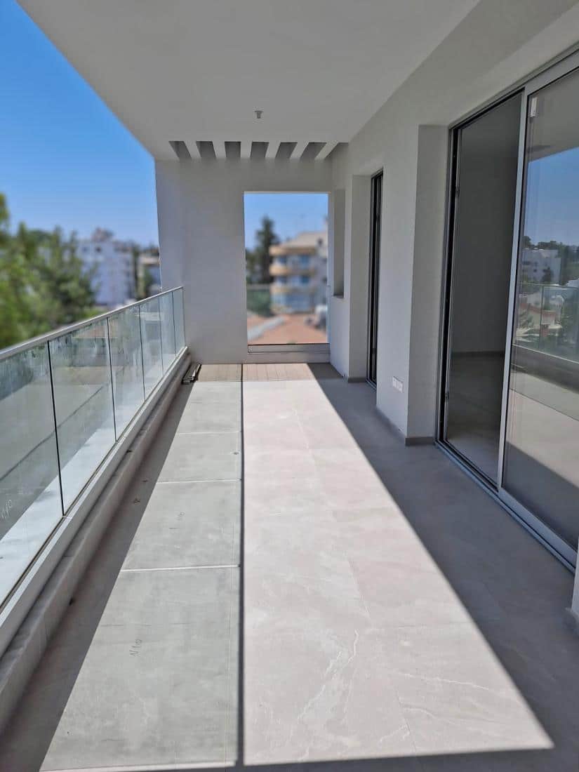 44329354-3062-416a-9d6c-7da0ce520bcc-copy-large-1