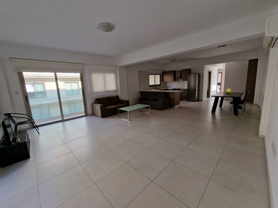 449924-apartment-for-sale-in-larnaca_full