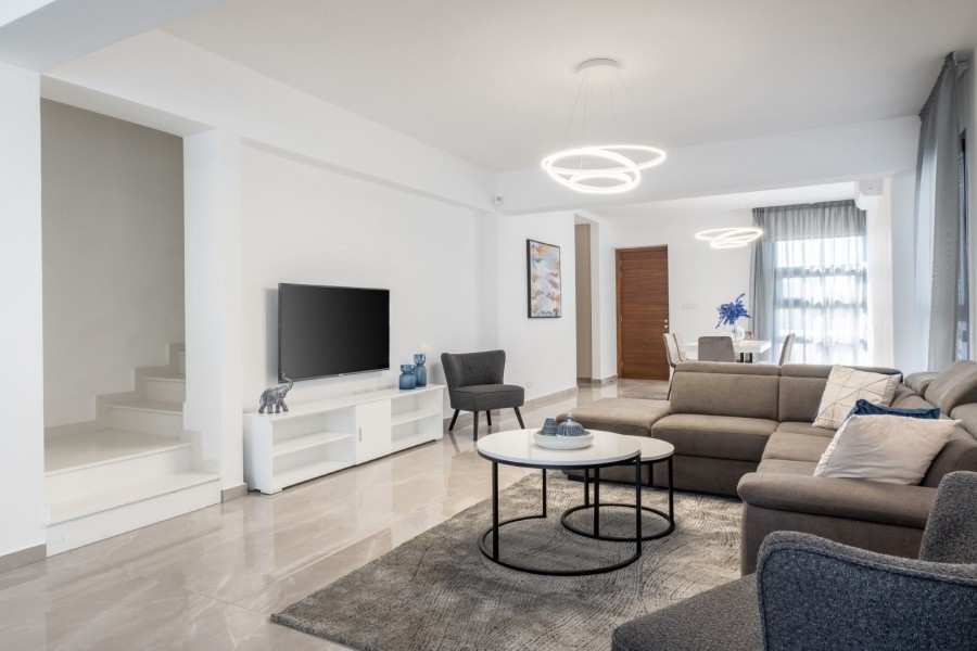 467990-detached-villa-for-sale-in-livadia_full