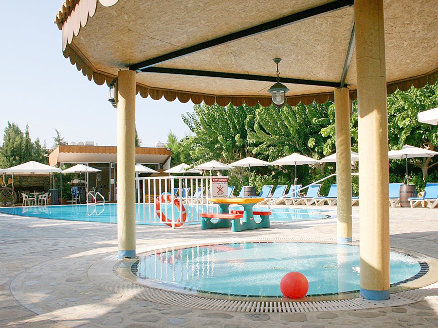 47215-hotel-for-sale-in-kato-paphos_full