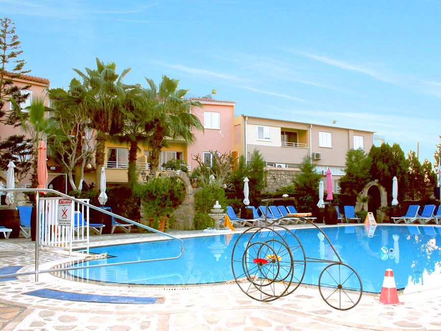 47216-hotel-for-sale-in-kato-paphos_full