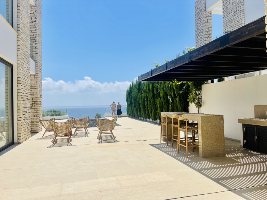 480529-detached-villa-for-sale-in-select-location_full