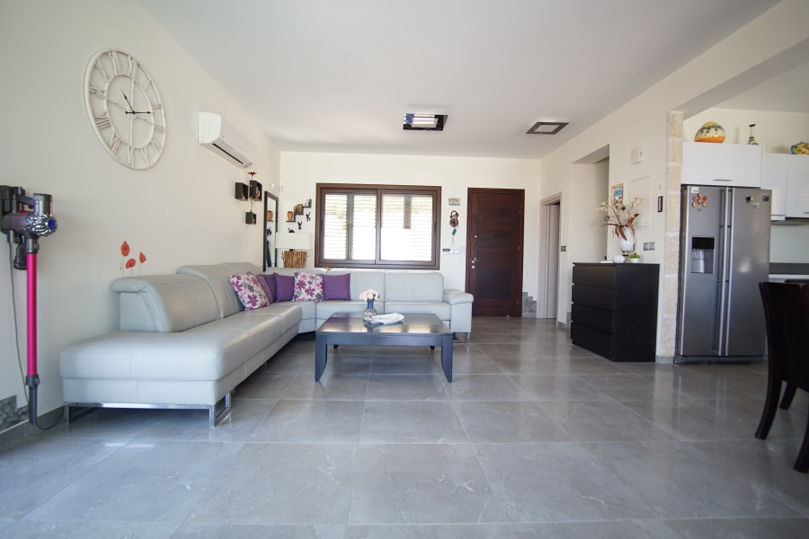 489590-detached-villa-for-sale-in-tala_full