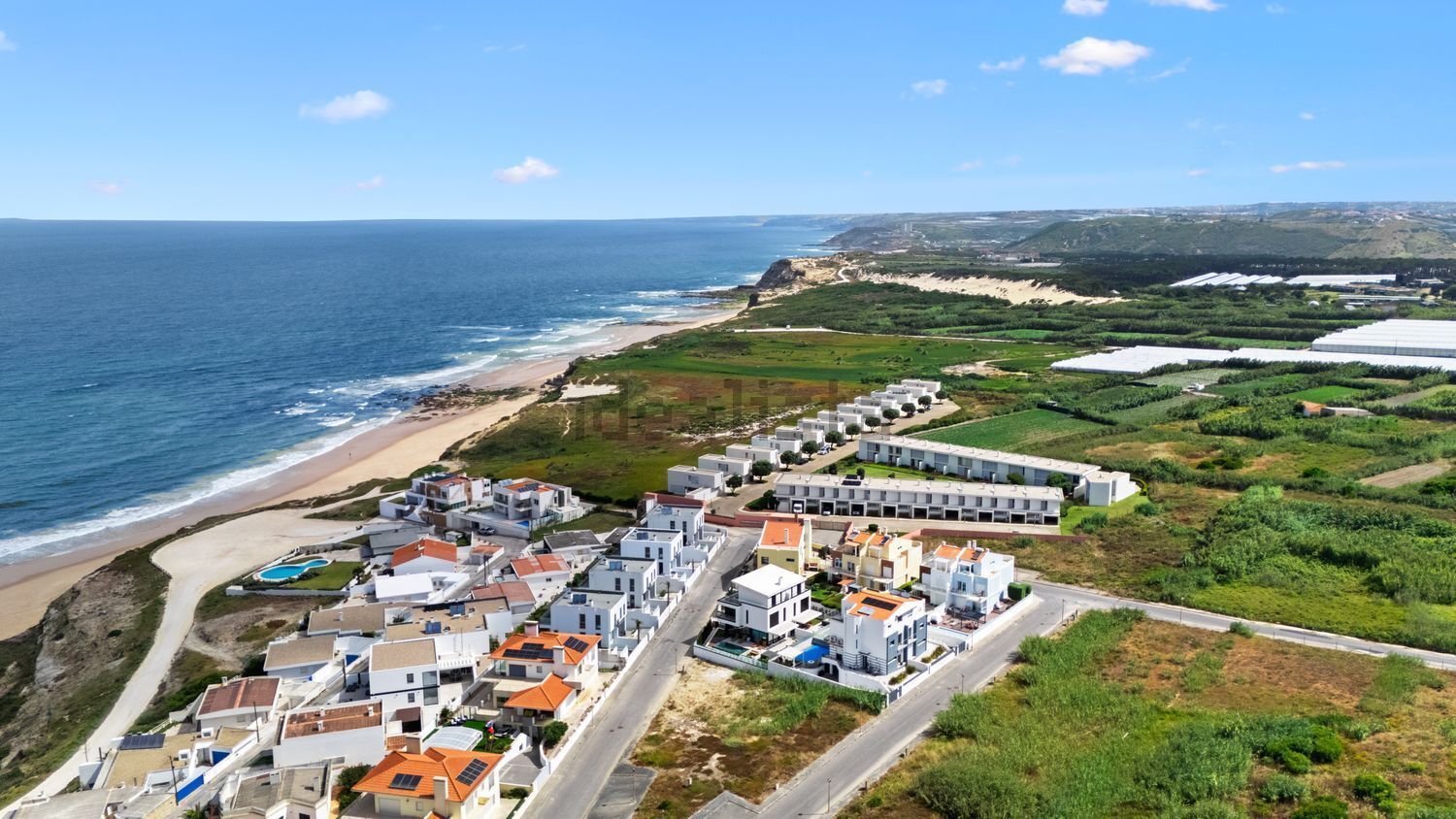 Luxury Villa Near Santa Cruz Coast Luxury 3 Bed Villa for Sale in Santa Cruz with ocean views.