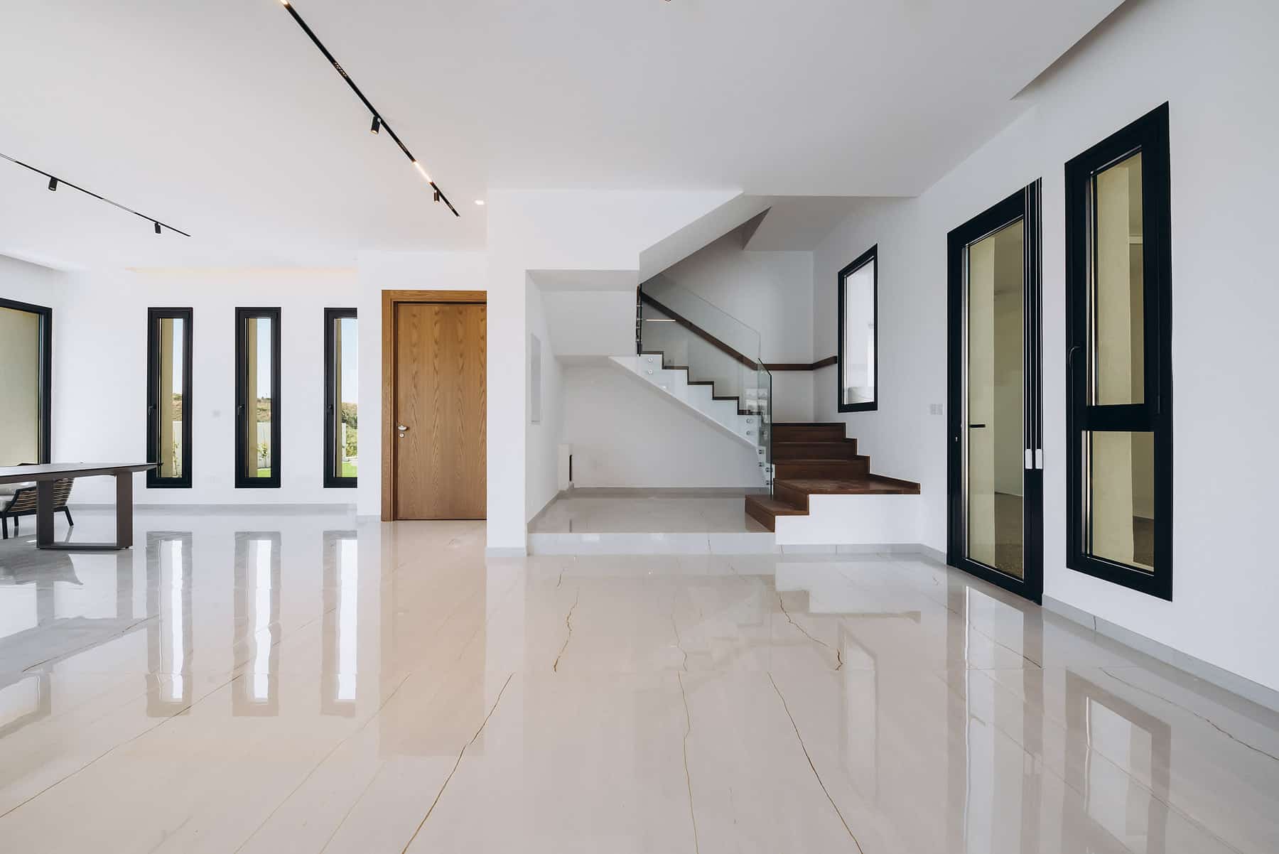 5-bedroom-villa-for-sale-in-limassol-27