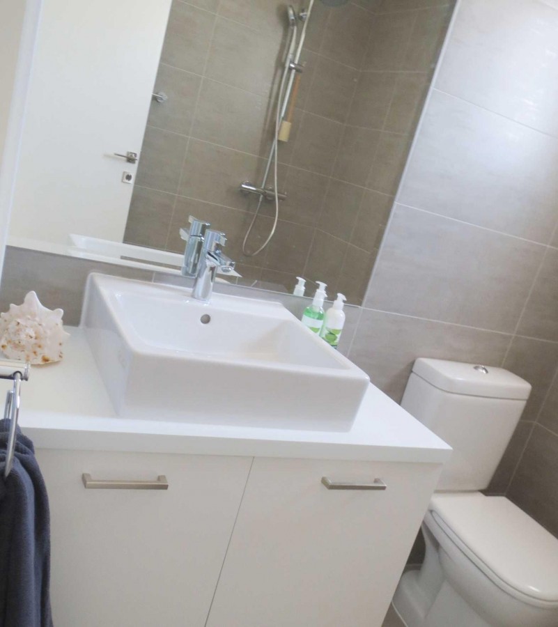 500186-villas-houses-in-latchi_full