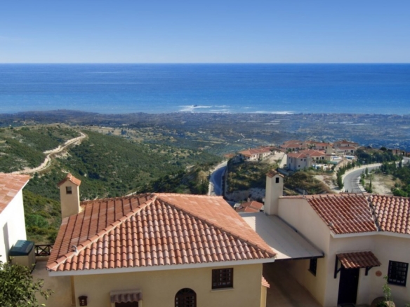 501572 villas houses in tsada full