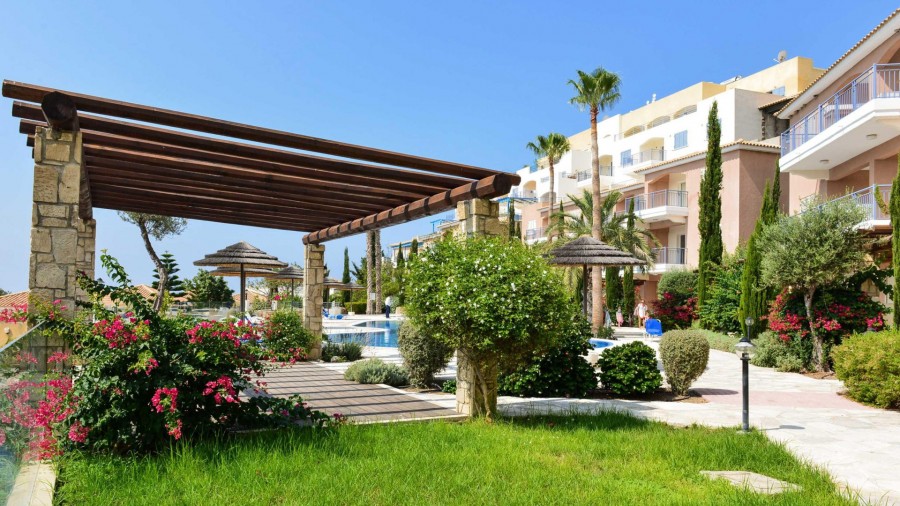 501832-apartments-penthouses-in-geroskipou_full