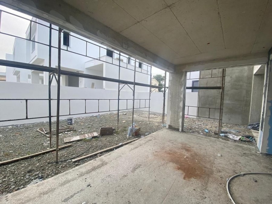 502570-house-in-aradippou_full