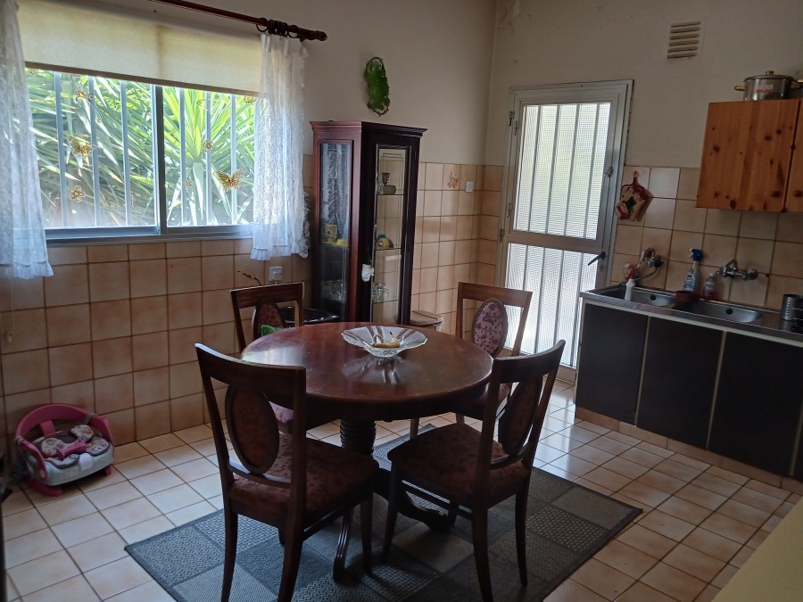 504283-detached-villa-for-sale-in-select-location_full