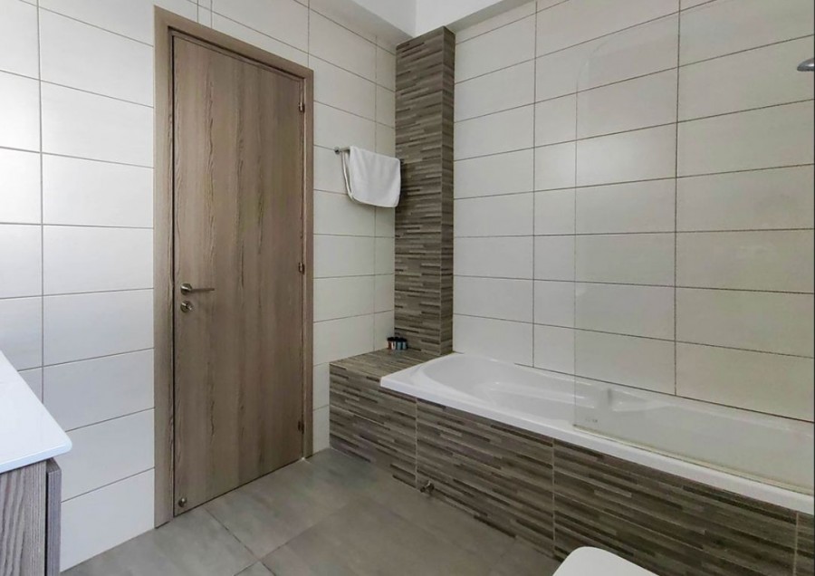 506548-detached-villa-in-protaras_full