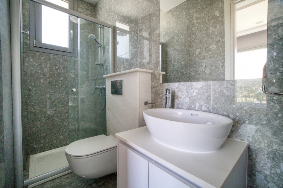 520797-detached-villa-for-sale-in-select-location_full