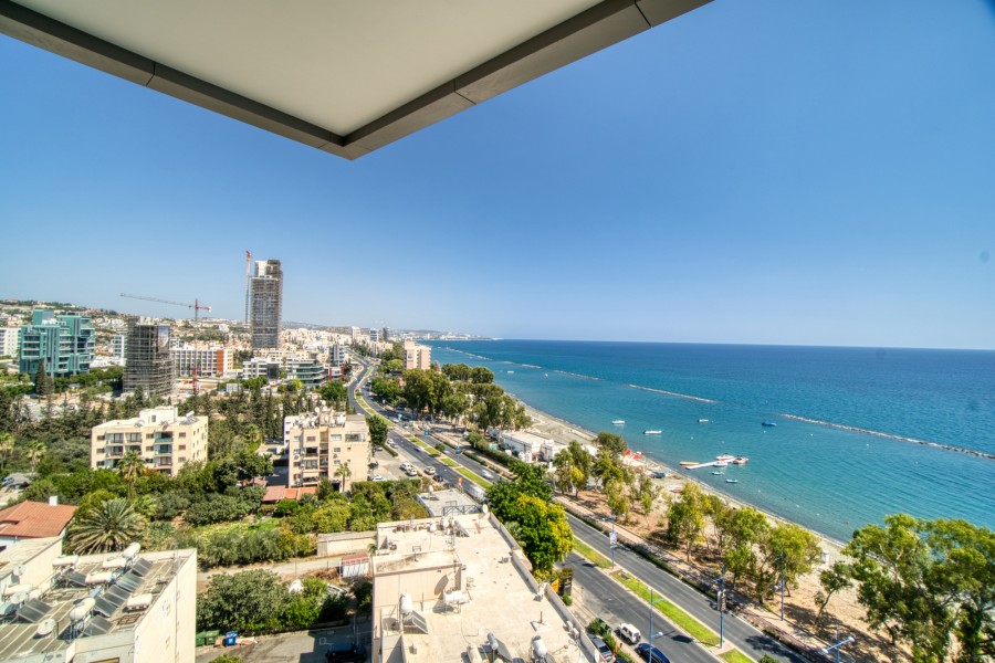 520802-apartment-for-sale-in-select-location_full