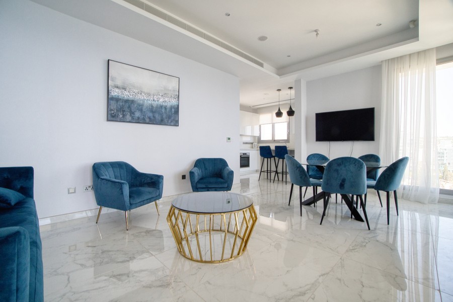 520805-apartment-for-sale-in-select-location_full