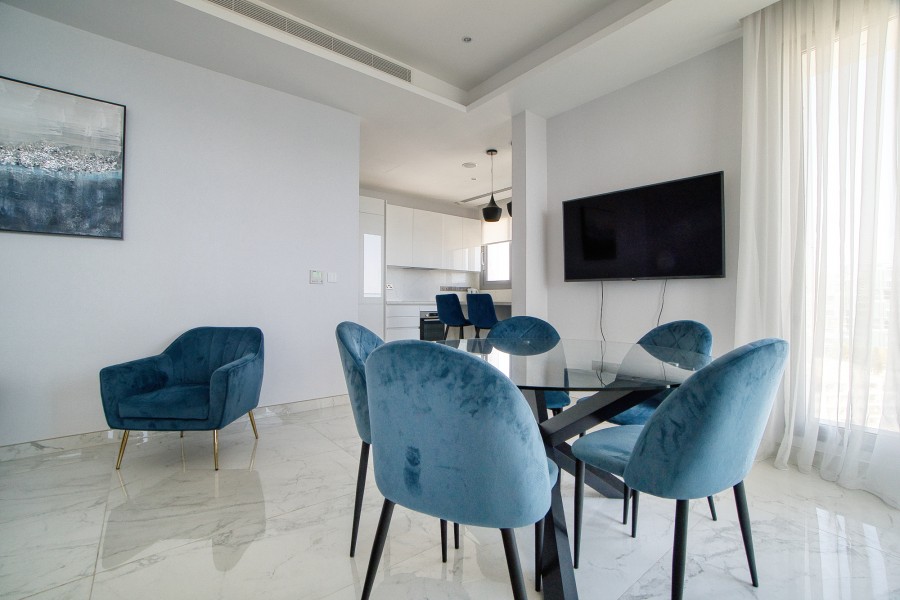 520806-apartment-for-sale-in-select-location_full