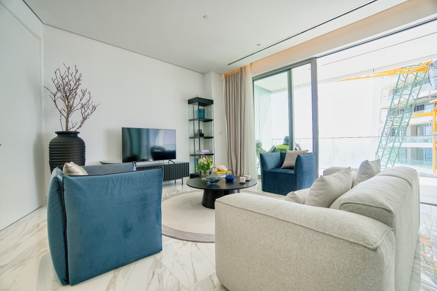 522634-high-rise-apartment-for-sale-in-neapolis_full