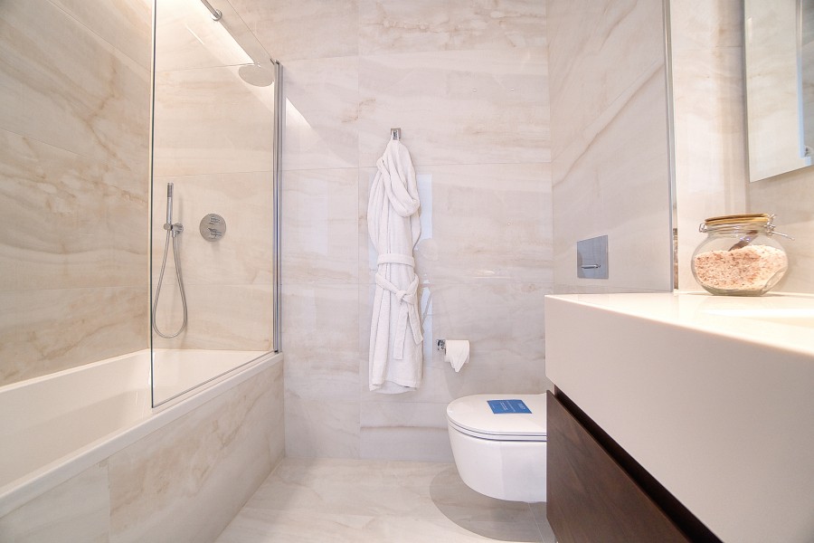 522770-high-rise-apartment-for-sale-in-neapolis_full