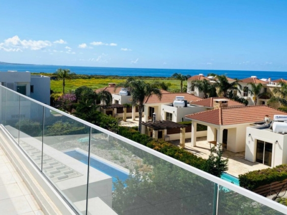 528932 villas houses in coral bay full