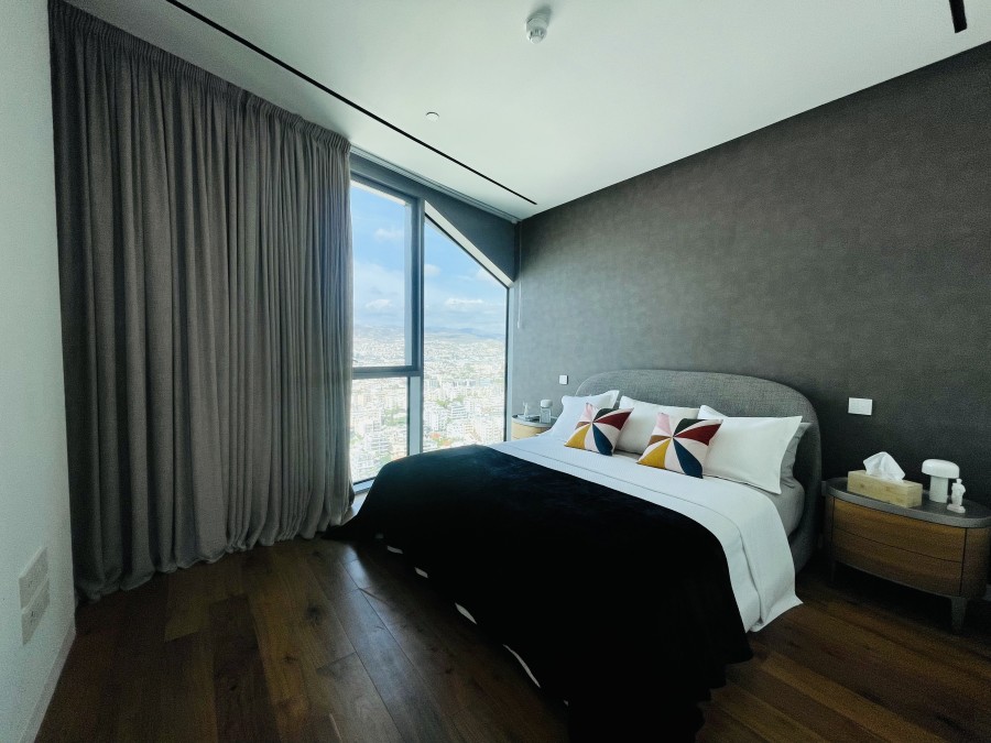 529611-high-rise-apartment-for-sale-in-neapolis_full