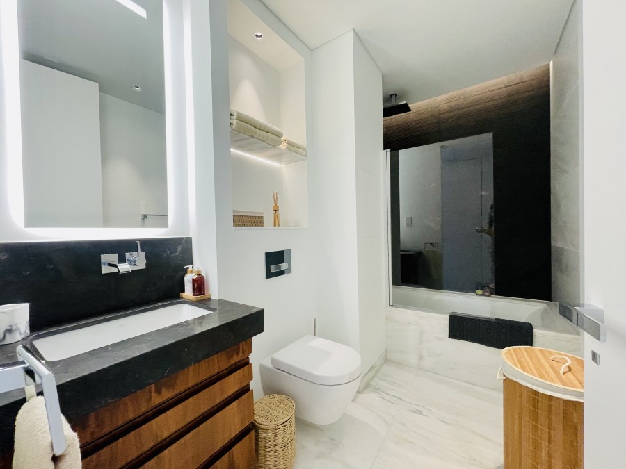 529613-high-rise-apartment-for-sale-in-neapolis_full