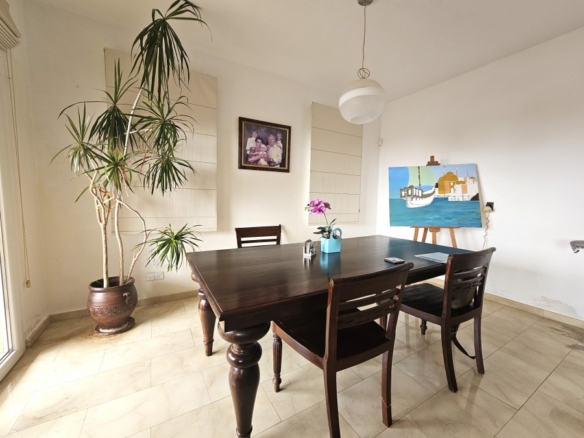 532721 detached villa for sale in select location full