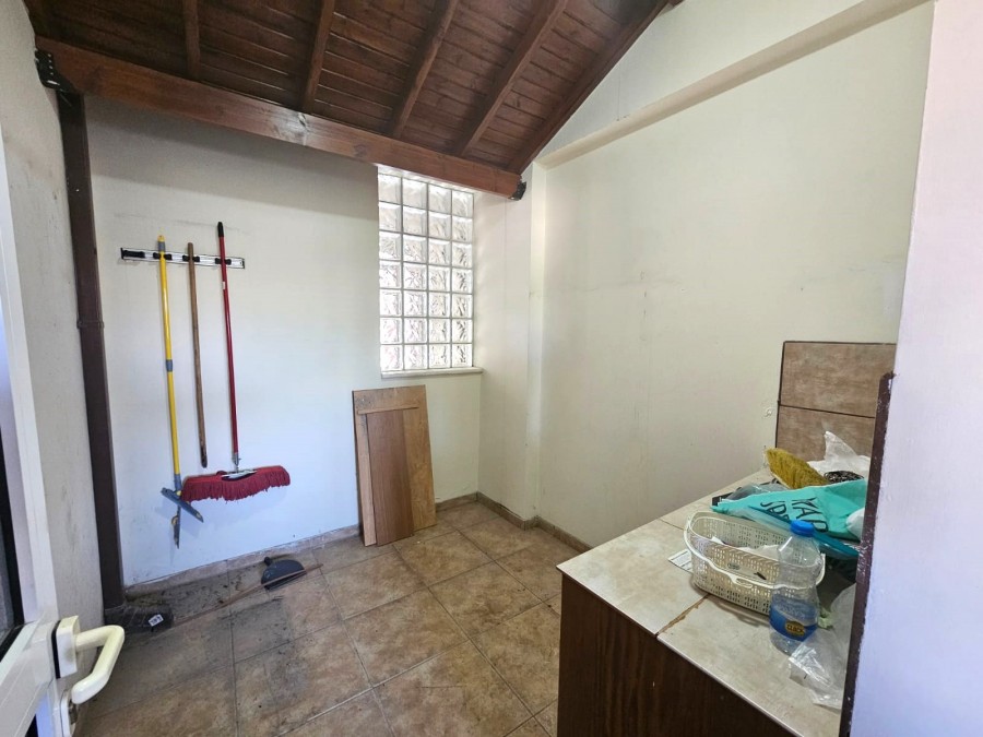 532836-detached-villa-for-sale-in-select-location_full