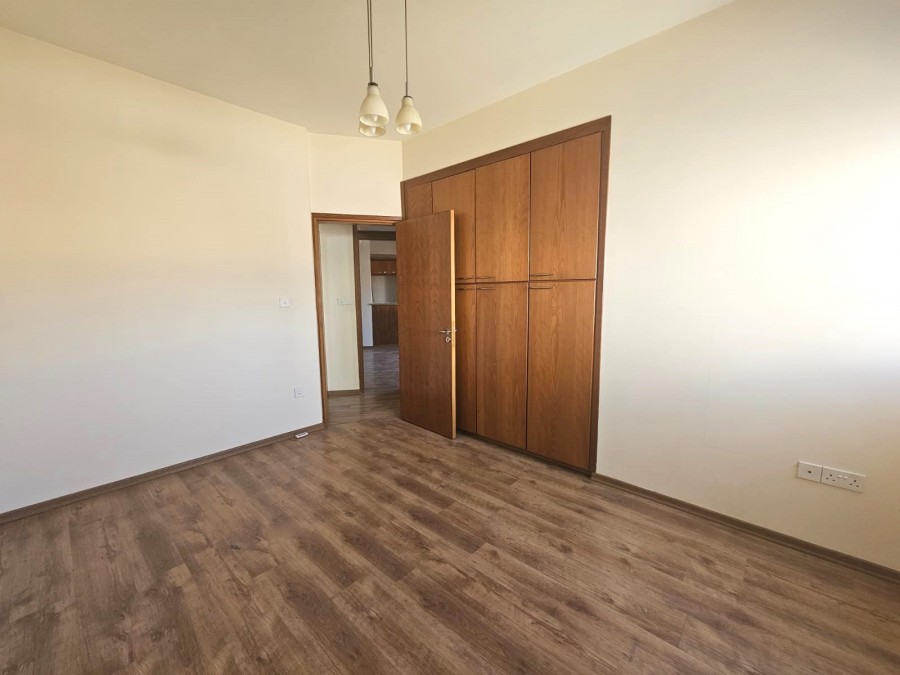 532839-detached-villa-for-sale-in-select-location_full