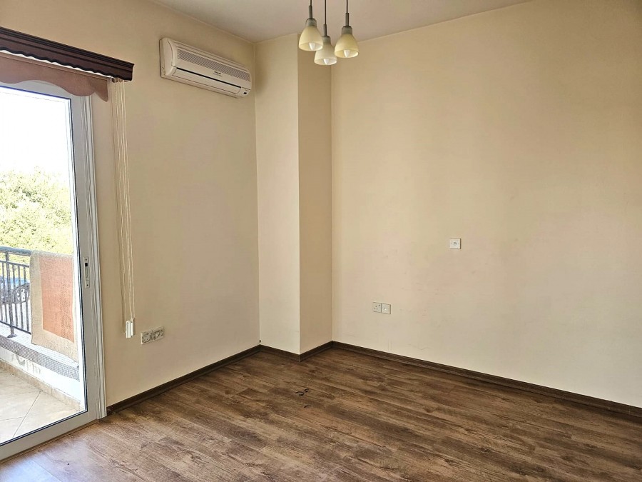 532841-detached-villa-for-sale-in-select-location_full