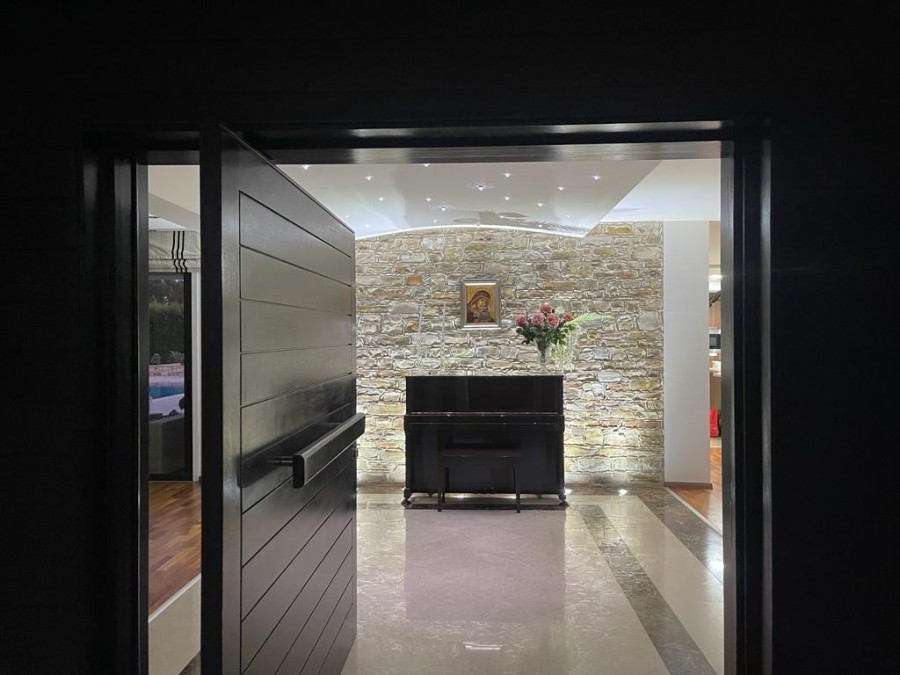 545424-detached-villa-for-sale-in-dromolaxia_full