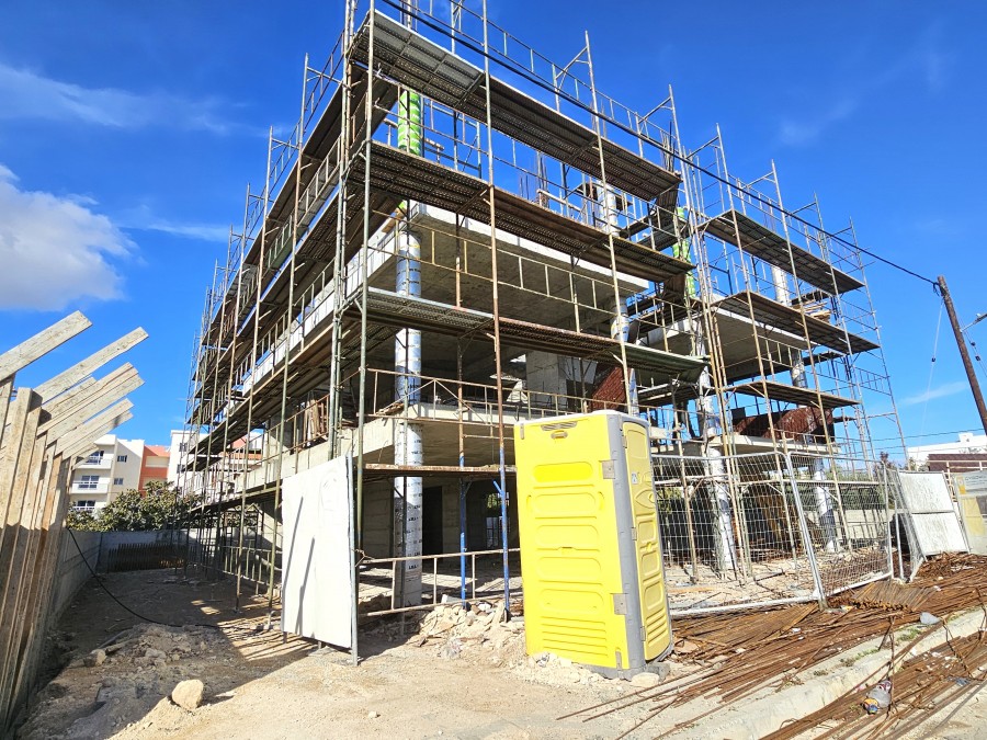 545817-apartment-for-sale-in-zakaki_full