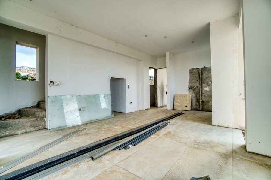 547110-detached-villa-for-sale-in-select-location_full