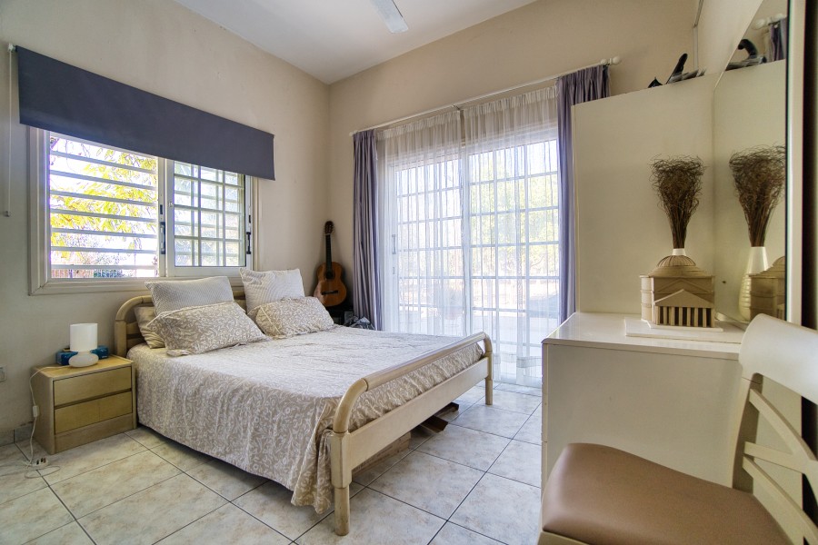 556102-detached-villa-for-sale-in-kato-paphos_full