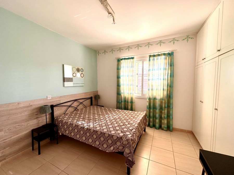 557050-town-house-for-sale-in-kato-paphos-universal_full